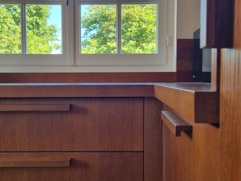 cuisine et plan de travail en bois massif