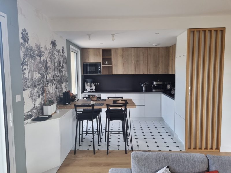 des meubles en stratifié pour une cuisine en bois
